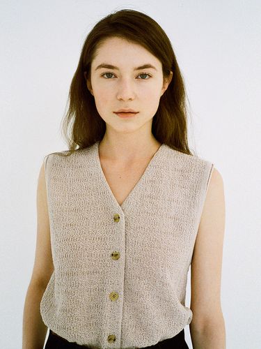 Texture Knit Vest (Cream Beige) - FACADE PATTERN - Modalova