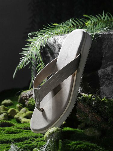 Vein Flip-flop Beige - WETHEROAD - Modalova