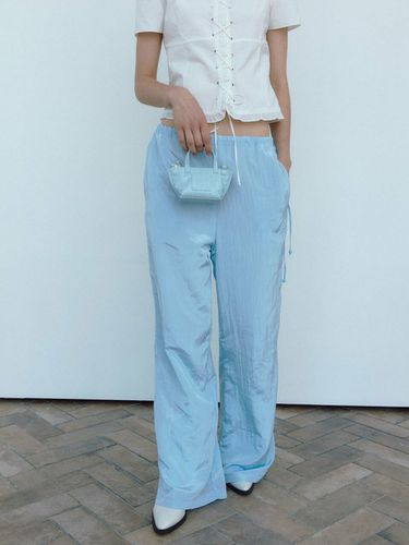 Glossy Satin Pants - Baby Blue - SOFT SEOUL - Modalova