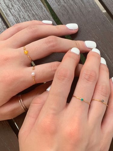 Minimal Natural Stone and Pearl Rings - Primaute - Modalova