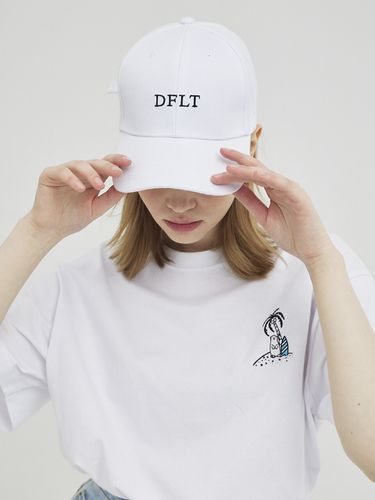 DFLT Cap (White) - DEFAULT - Modalova