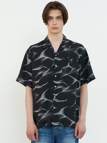 Wave Printed Shirt Black - BAUF - Modalova