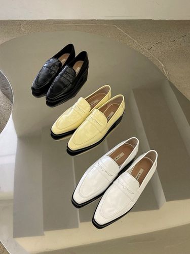 Classic Penny Loafer - SUMMER SEOUL - Modalova