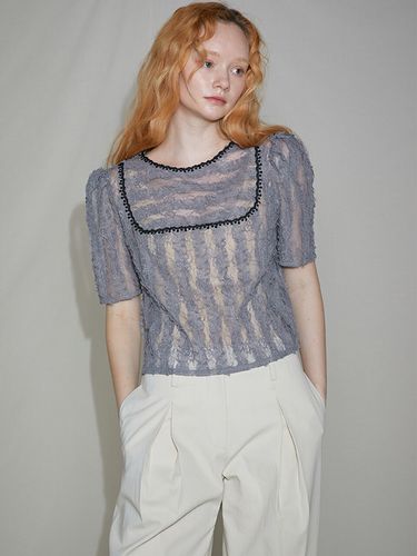 Arles Layer Lace Blouse (Grey) - SORRY TOO MUCH LOVE - Modalova