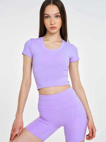 Low Scoop Crop Tee_ Purple - INJIACTIVE - Modalova