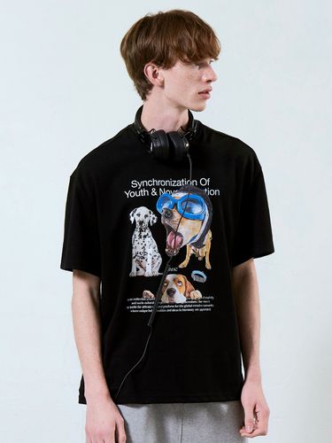 Puppy Graphic T-Shirt Black - SYNC - Modalova