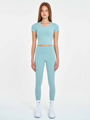 Bootyful Leggings_ Mint - INJIACTIVE - Modalova