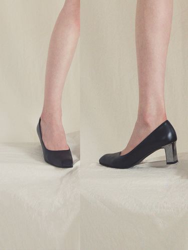 Bird Square Pumps_Black - COAGMENT - Modalova