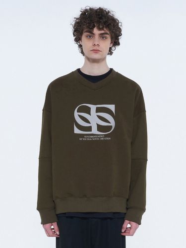 Symbol V-Neck Sweatshirt Brown - SYNC - Modalova