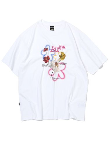 Peony Bloom Short Sleeve T-Shirt_White - CPGN - Modalova