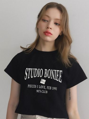 Cropped Arch Retro Graphic Loose T-Shirt () - BONIEE - Modalova