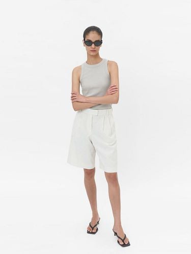 Dove Mari Linen Bermuda Short Pants - COURRI - Modalova