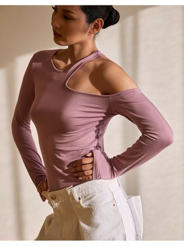 Asymmetric Cut-Out Long Sleeve Top_3 Colors - TOPGIRL - Modalova