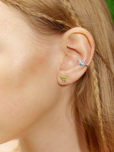 Cubic Butterfly Earcuff Earrings - leeENoir - Modalova