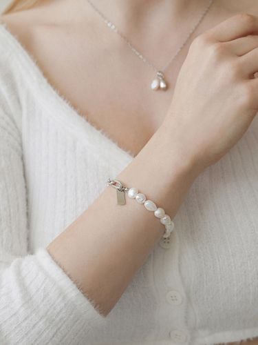 Pearl N Chain Bracelet (B044) - 2 Colors - LAZYDAWN - Modalova