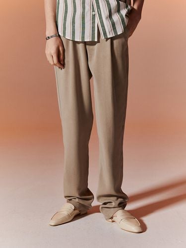 Aisance Trouser Pants (Sand) - SENTIBONES - Modalova