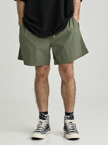 Taslan Short Pants_Khaki - CARGOBROS - Modalova