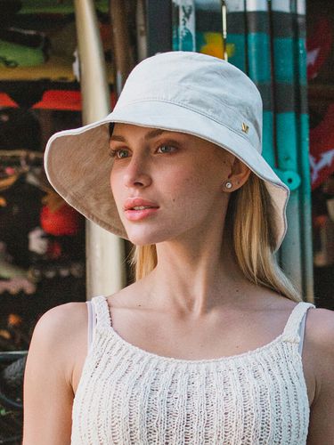 Linen Blended Slub Bucket Hat Lina (6 colors) - WHITE SANDS - Modalova