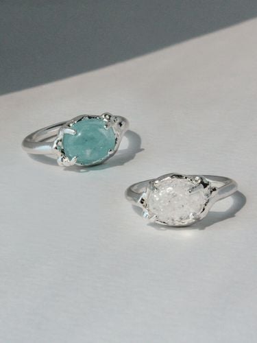 Silver Oval Rough Resin Ring - 2 Colors - POSTLUDE - Modalova