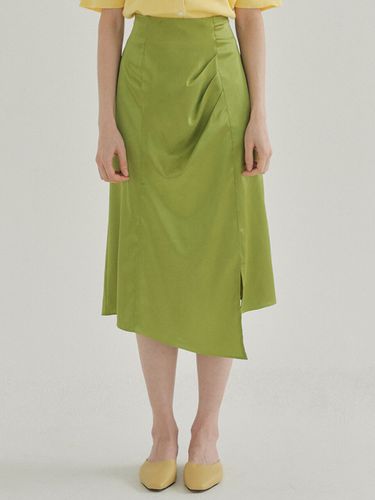 FJD Unbalance Satin Skirt_ Greenery - REORG - Modalova