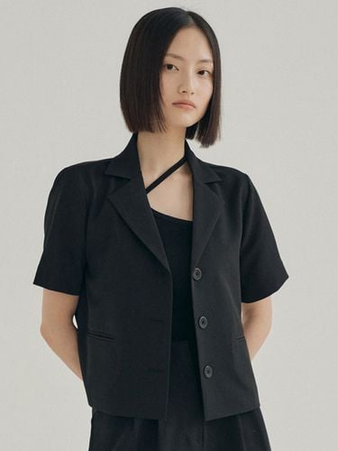 FJD Half Set-up Jacket_ Black - REORG - Modalova