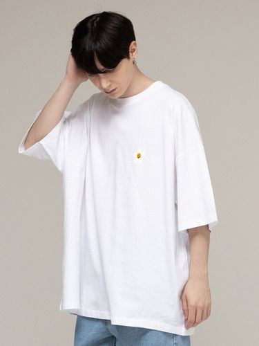 Flower Dot Over Fit Short Sleeve T Shirt - GRAVER - Modalova