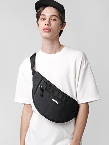 Half Moon Waist Bag (Black) - bubilian - Modalova