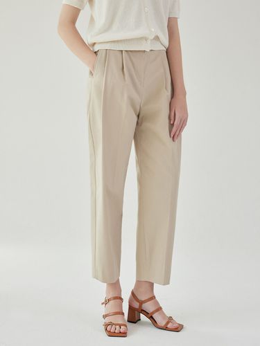 Nora Round Slacks_Beige - a.riff - Modalova