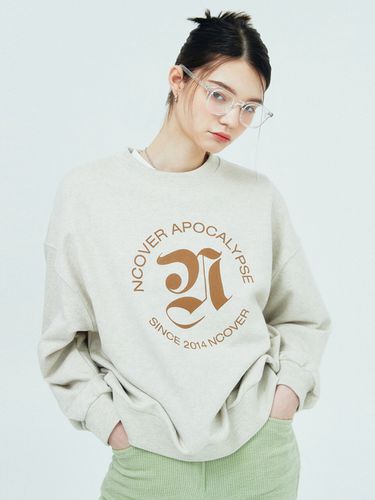 Roman Typo Logo Sweatshirt - Beige - NCOVER - Modalova