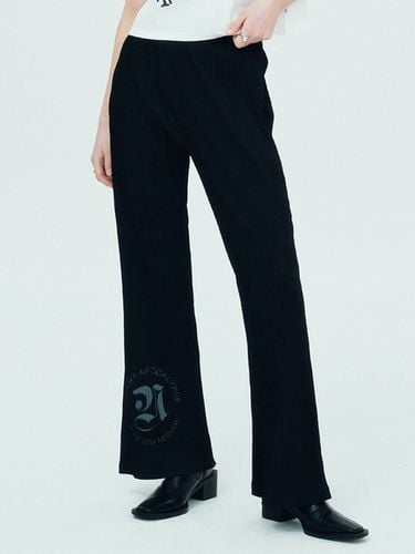 Roman Typo Pleats Pants - Black - NCOVER - Modalova