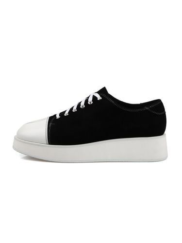 Jonathan Low Top Sneakers _ Black - HUMANT - Modalova