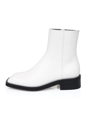 Jabez Boots _ White(Matt) - HUMANT - Modalova