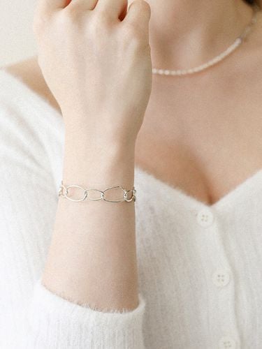 Oval Chain Bangle Bracelet (B037) - 2 Colors - LAZYDAWN - Modalova