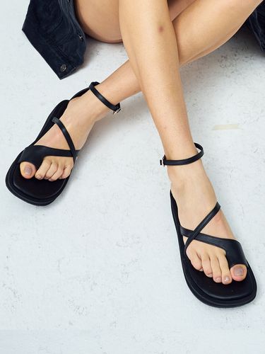 Resh Strap Sandal_3Colors - glen-Waverley 03150 - Modalova