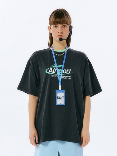 UNI Airport T-shirt (Charcoal) - UNI STUDIO - Modalova