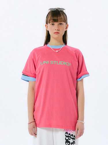 UNI Basic Logo T-shirt (Hot Pink) - UNI STUDIO - Modalova