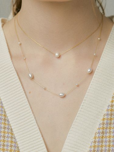 Lady Pearl Necklace_ Gold - XPIER - Modalova