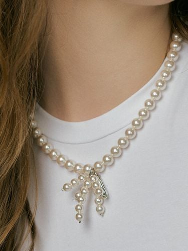 French Bat Pearl Necklace_Silver - XPIER - Modalova