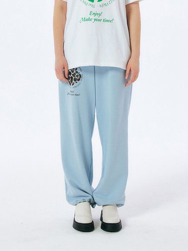 Summer Blossom Sweat Pants () - UNI STUDIO - Modalova