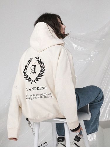 Unisex Laurel Oversized Hoodie_Cream - AVANDRESS - Modalova