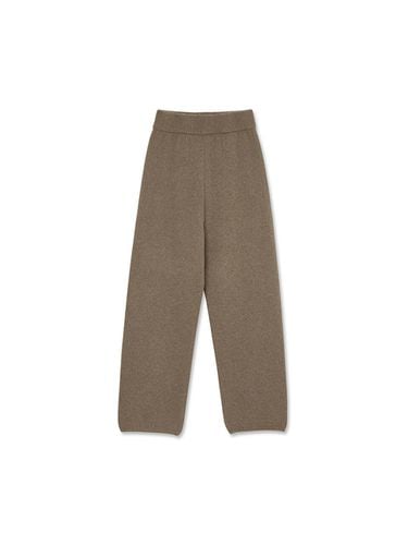 Women Knitted Pants (Mochabrown) - IOLO - Modalova