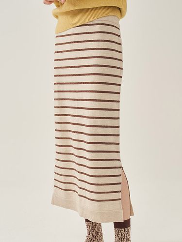 Metalic Stripe Skirt (Beige) - IOLO - Modalova