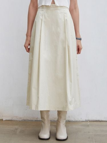 Pleats Midi Skirt_Cream - NICK&NICOLE - Modalova