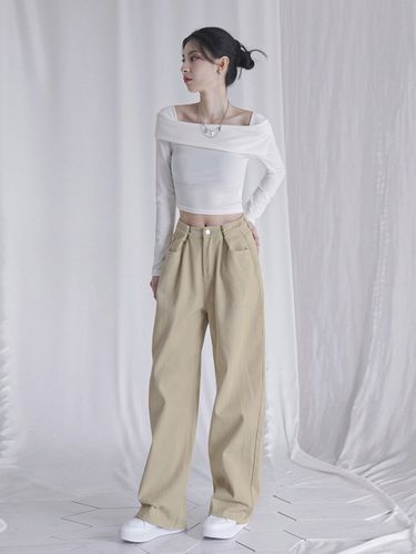 Buckle Wide Denim Pants_Beige - AVANDRESS - Modalova