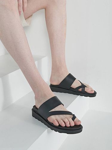 Austened Black Flip Flop - BSQT - Modalova