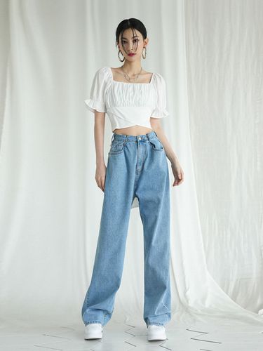 Buckle Wide Denim Pants_Sky Blue - AVANDRESS - Modalova