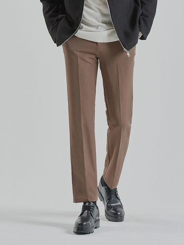 Wrinkle-resistant Slacks Brown - EMERGENCY - Modalova