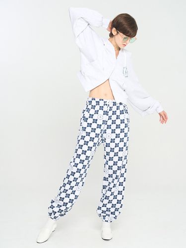 Flower Checker Board White Sweatpants - PaperBoy - Modalova