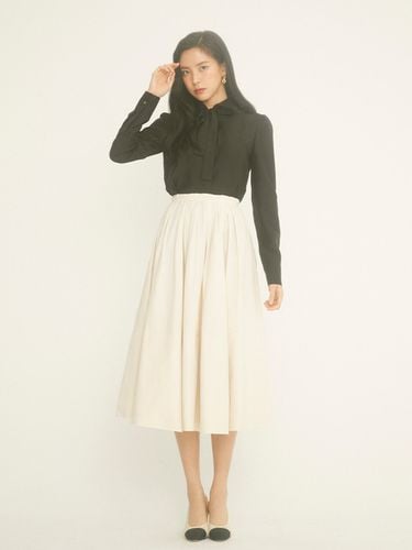 No. 12 Skirt - Cream - HANAVO - Modalova