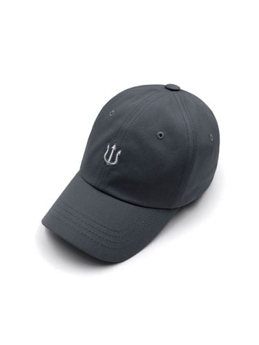 HW-BC002 Trident Cap Charcoal - VERUTUM - Modalova